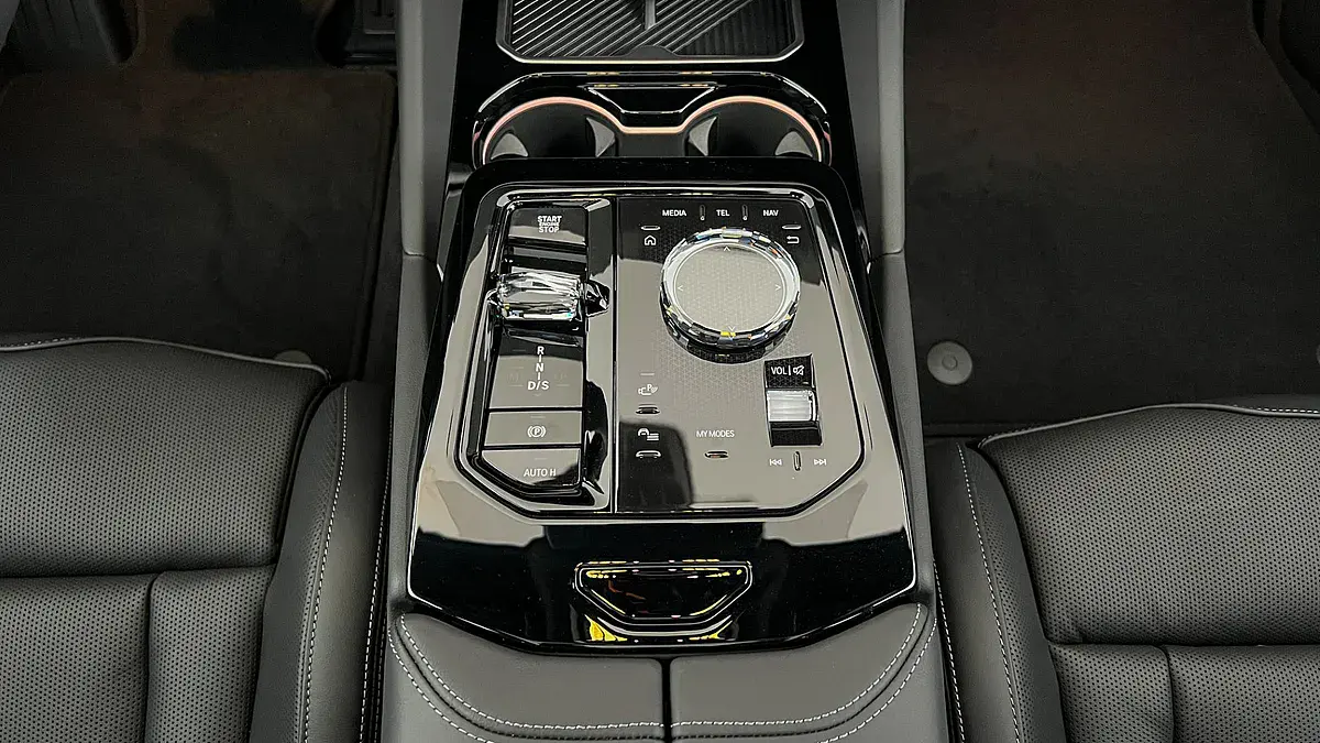 Bild 12 - BMW 550e xDrive