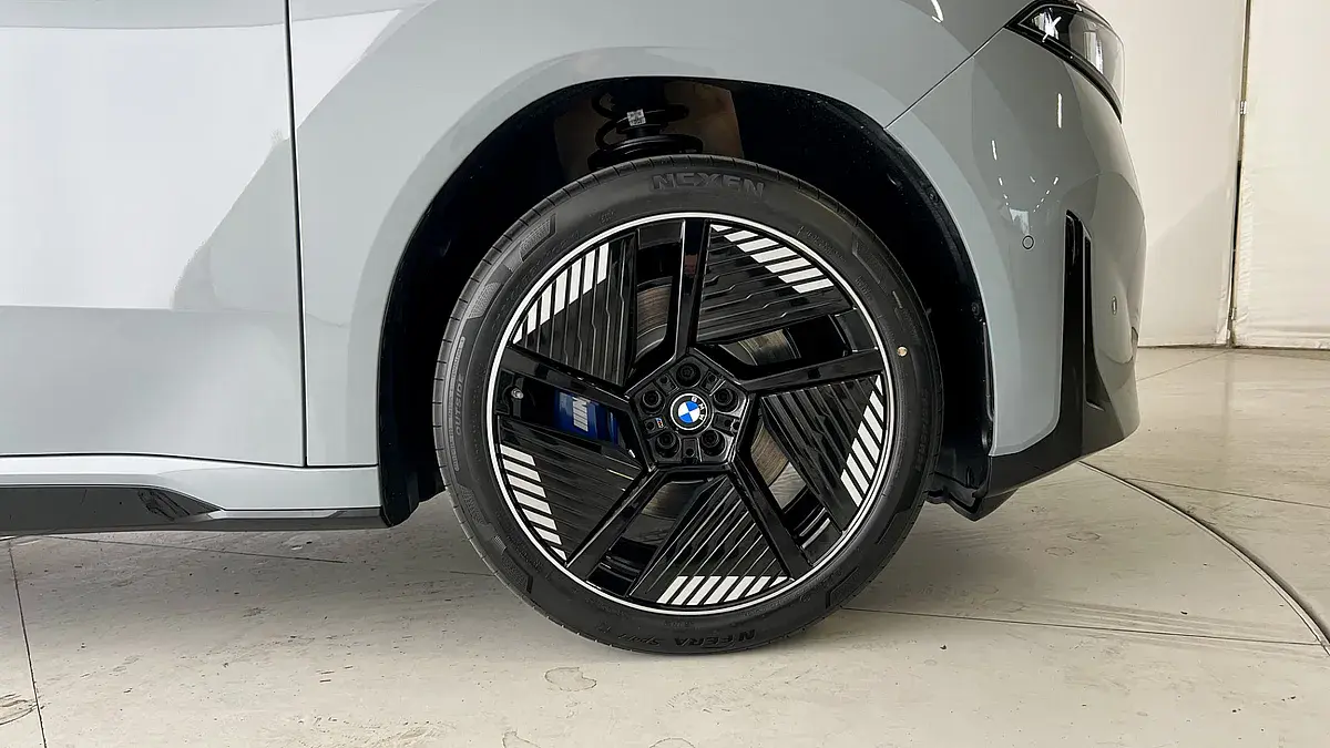 Bild 8 - BMW iX3 40 sDrive