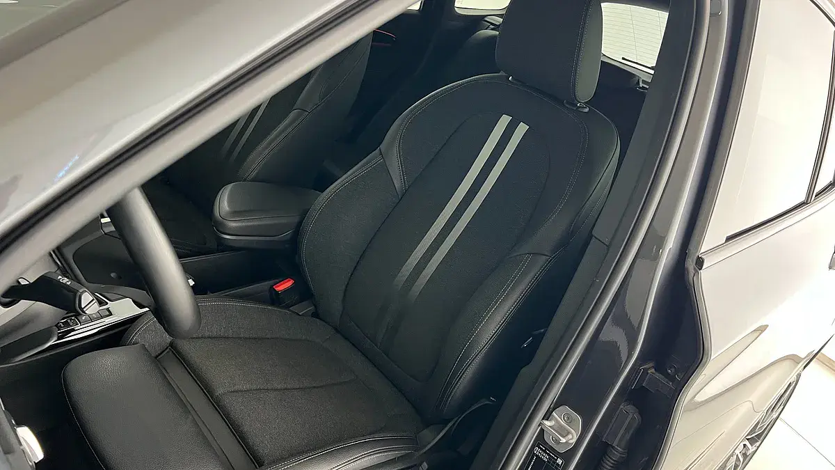 Bild 17 - BMW X1 xDrive25e