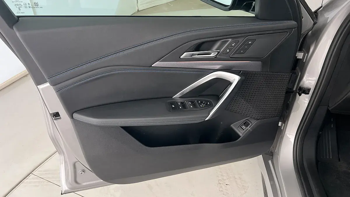 Bild 15 - BMW iX1 xDrive30