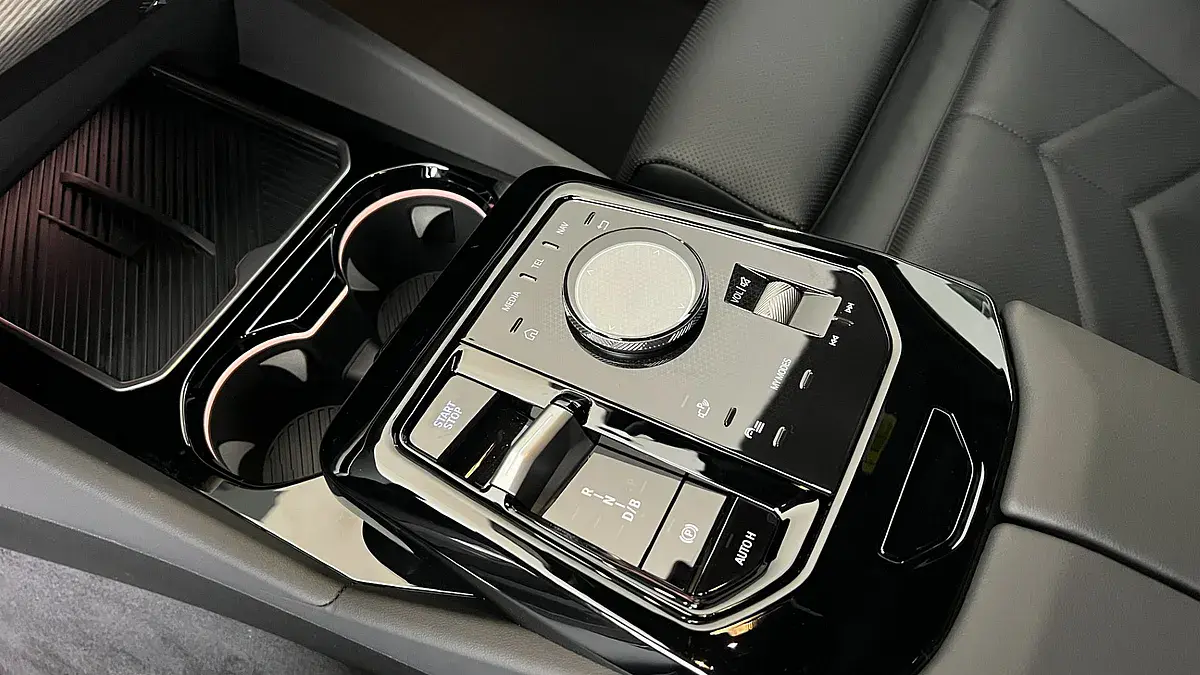 Bild 17 - BMW i5 eDrive40