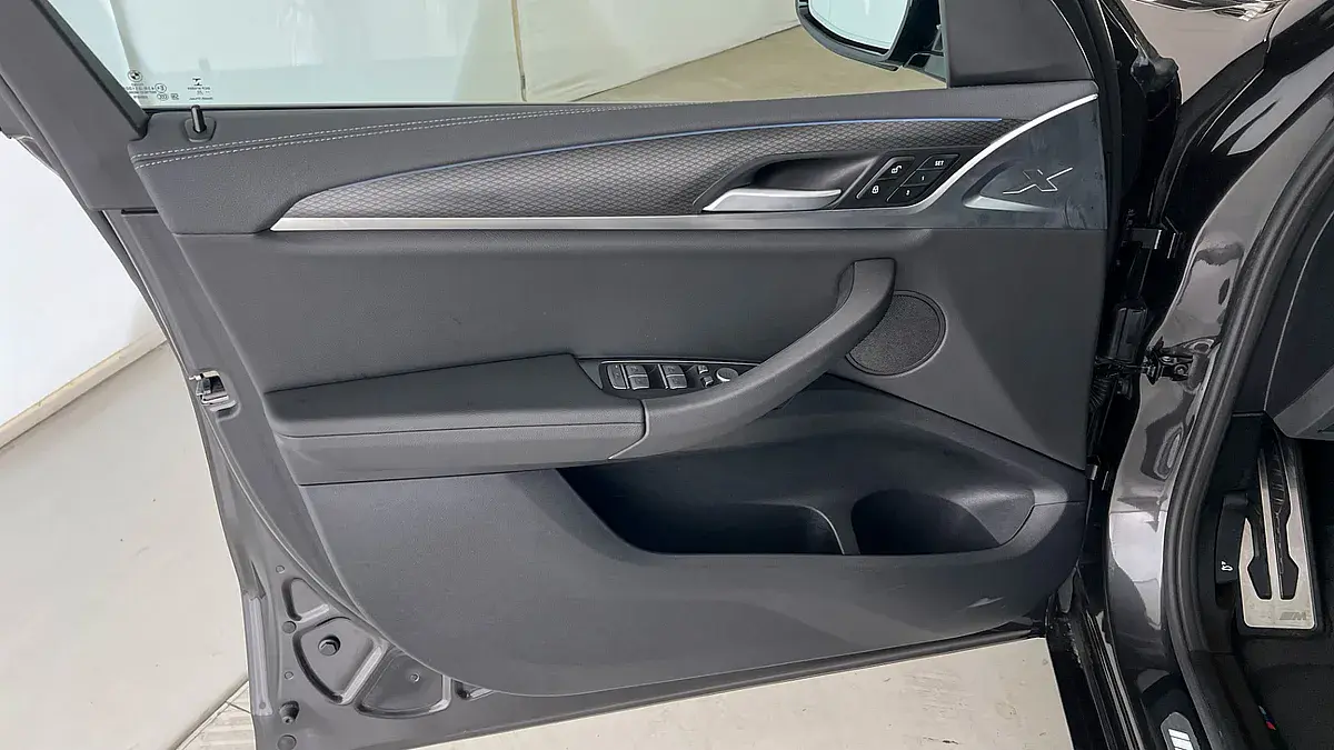 Bild 16 - BMW iX3 M Sport