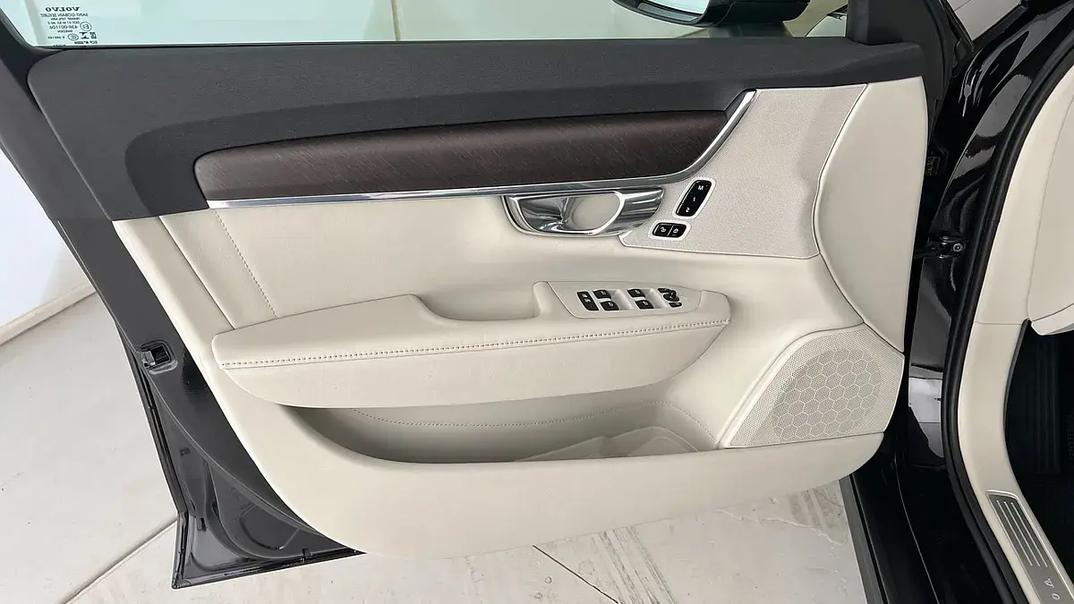 Bild 14 - Volvo V90 Cross Country Pro D4 AWD Geartronic