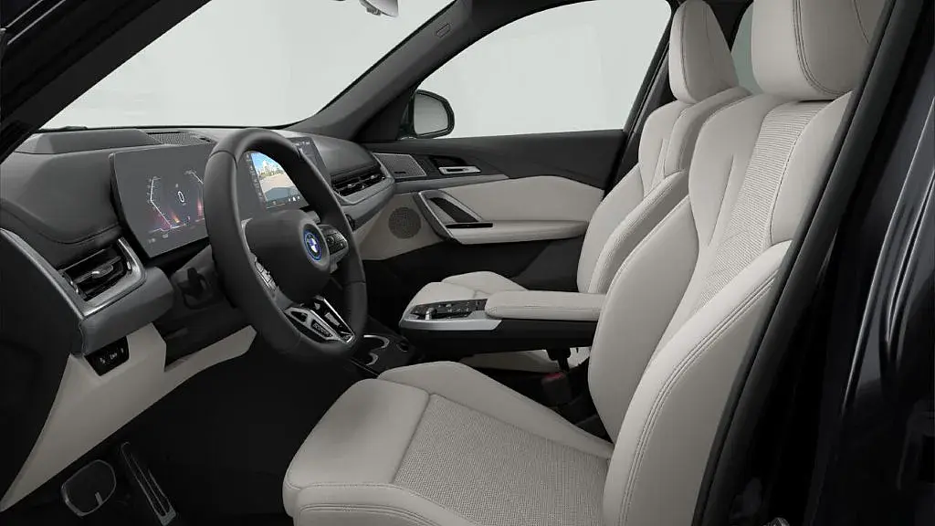 Bild 4 - BMW iX1 xDrive30