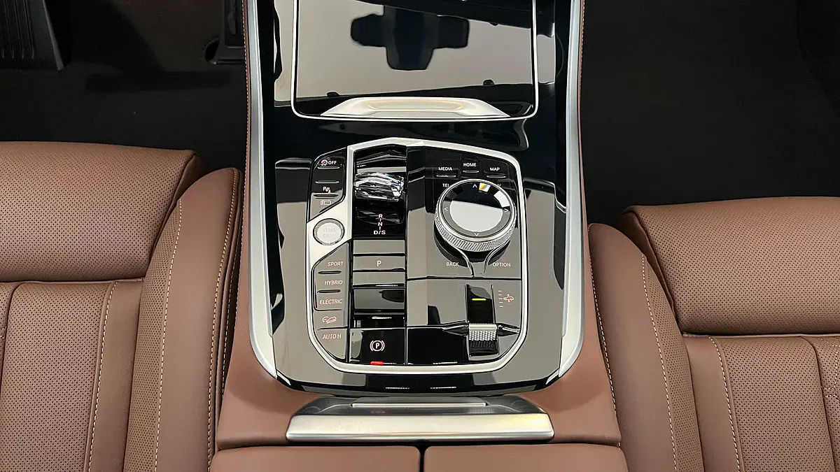 Bild 12 - BMW X5 xDrive50e