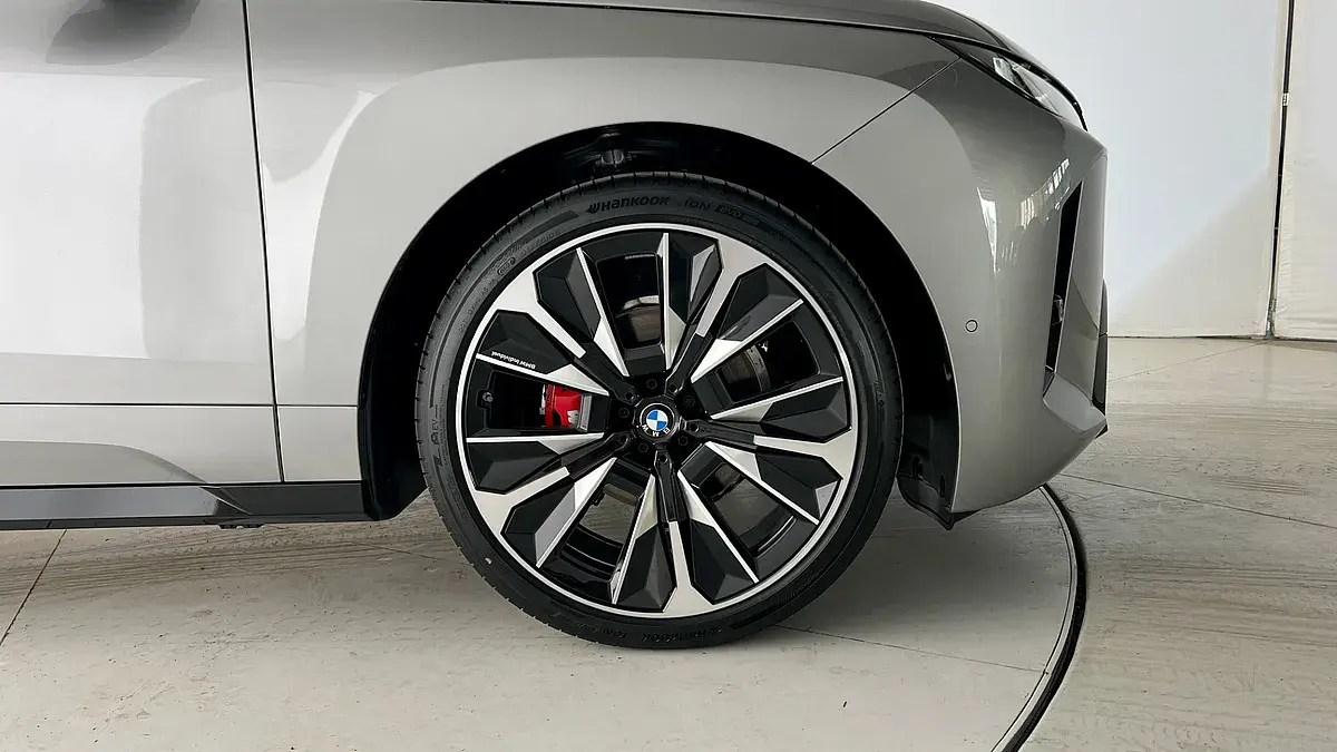 Bild 7 - BMW iX xDrive45