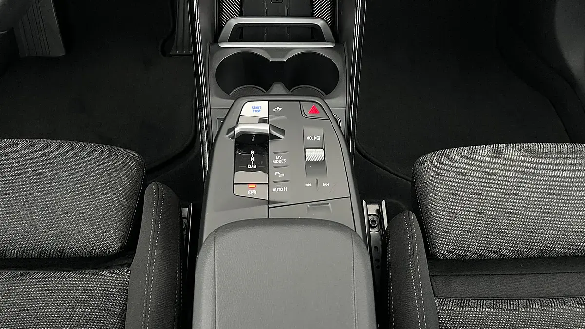 Bild 11 - BMW iX1 xDrive30