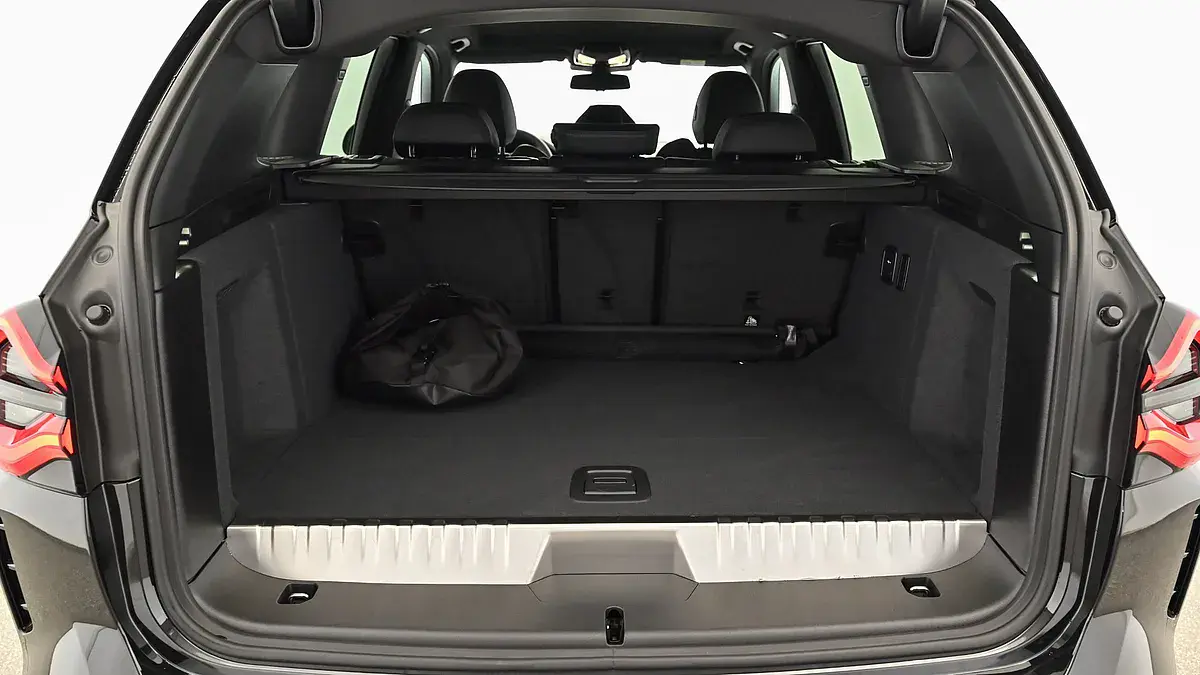 Bild 6 - BMW X3 xDrive30e