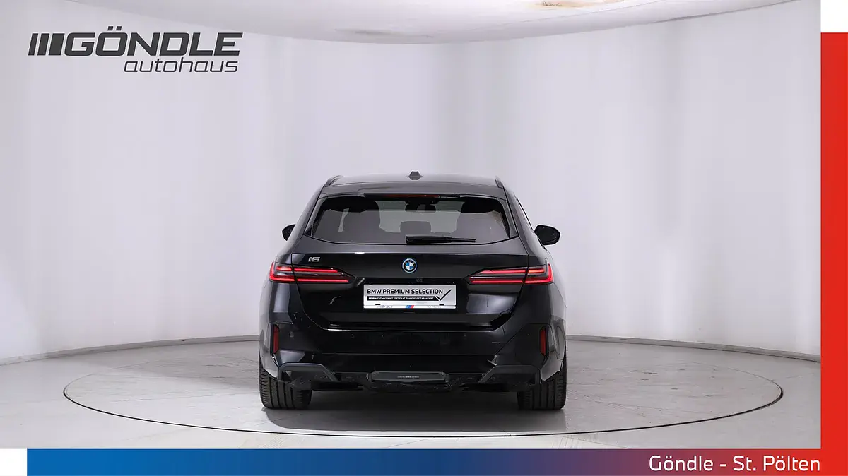 Bild 4 - BMW i5 eDrive40