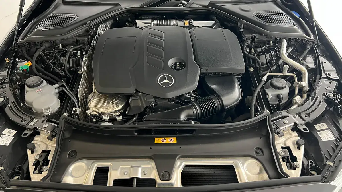 Bild 13 - Mercedes E 300de 4MATIC Ö-Paket