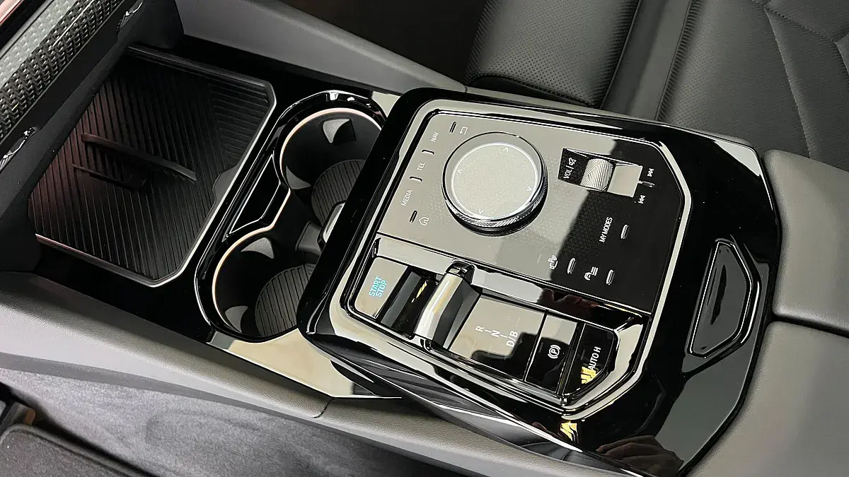 Bild 13 - BMW i5 xDrive40