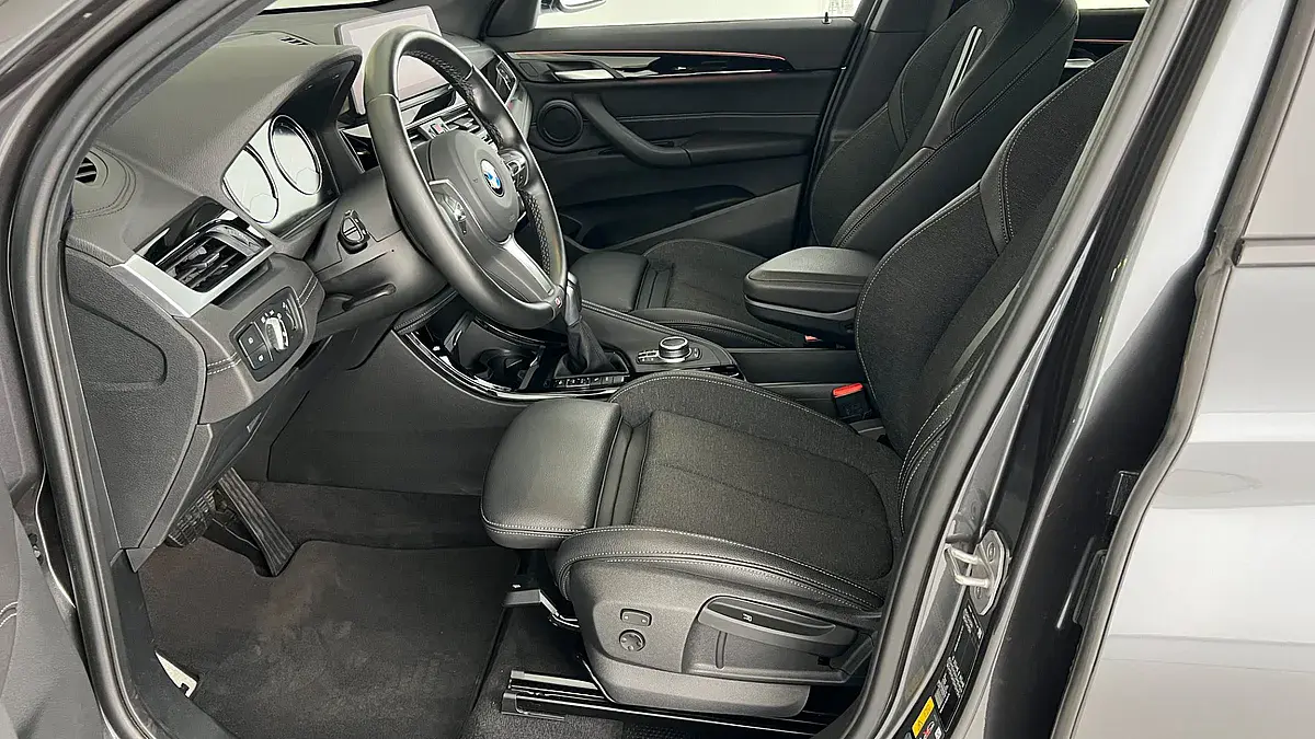Bild 13 - BMW X1 xDrive25e