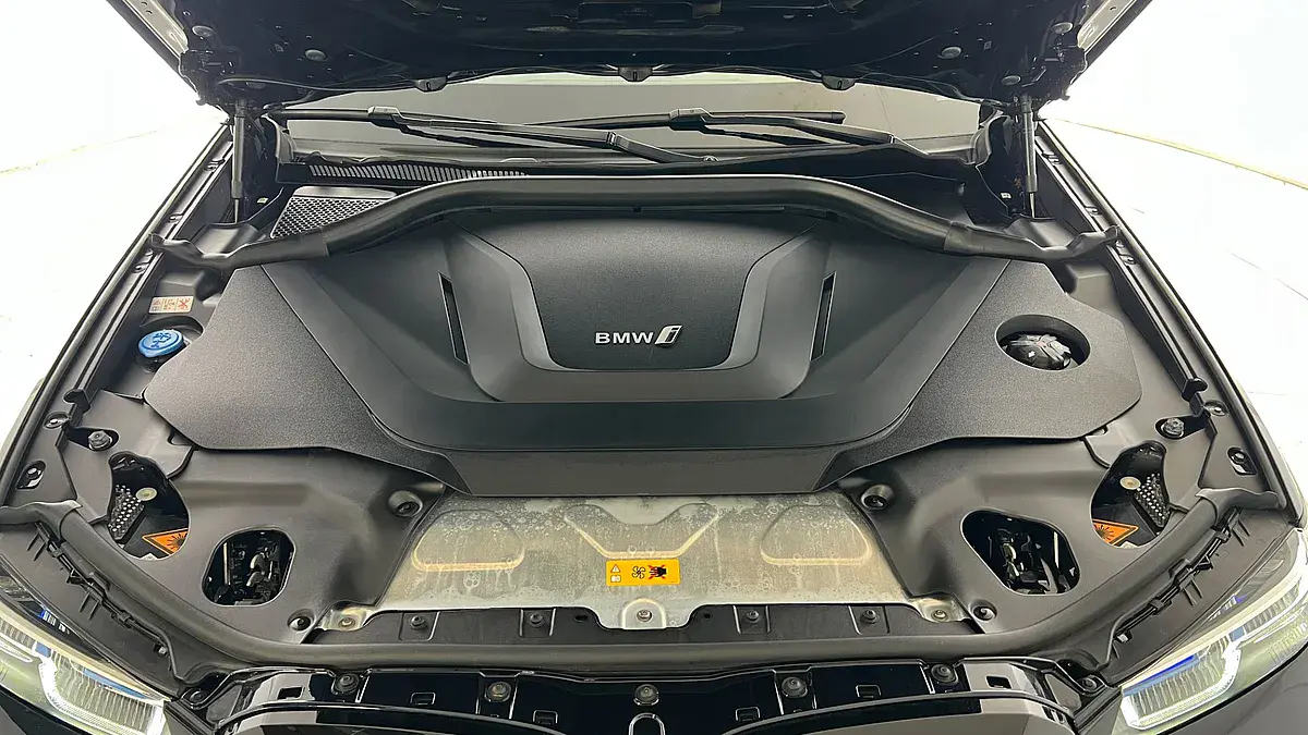Bild 18 - BMW iX3 M