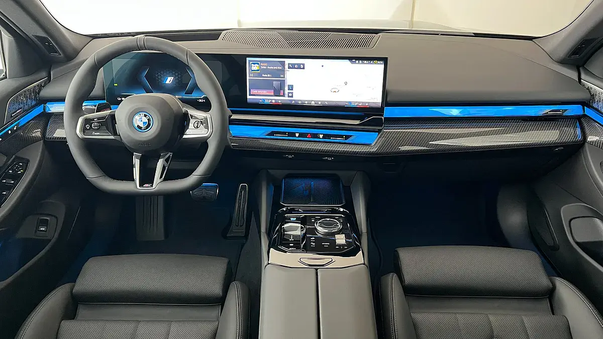 Bild 15 - BMW i5 xDrive40