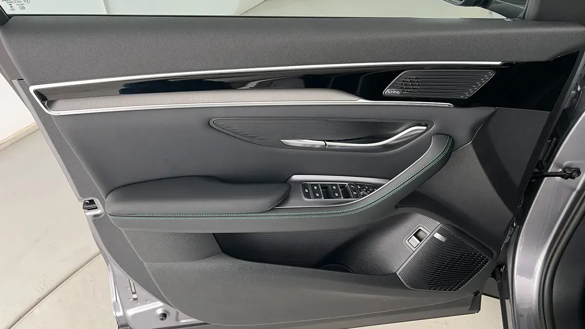 Bild 15 - BYD Seal U DM-i AWD Design Ö-Paket