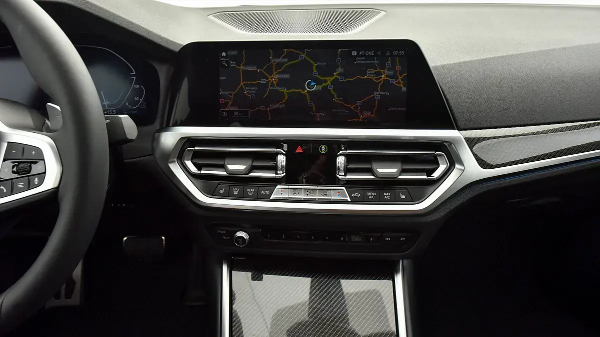 Bild 15 - BMW 330e xDrive