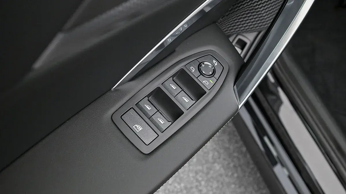 Bild 11 - BMW iX1 eDrive20
