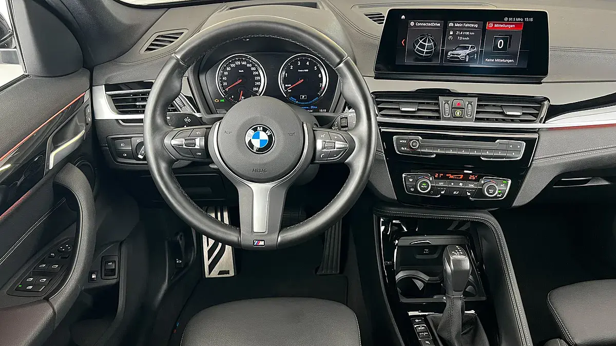 Bild 12 - BMW X1 xDrive25e